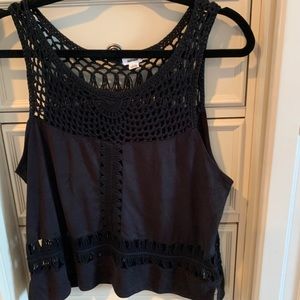 Black Crop Tank